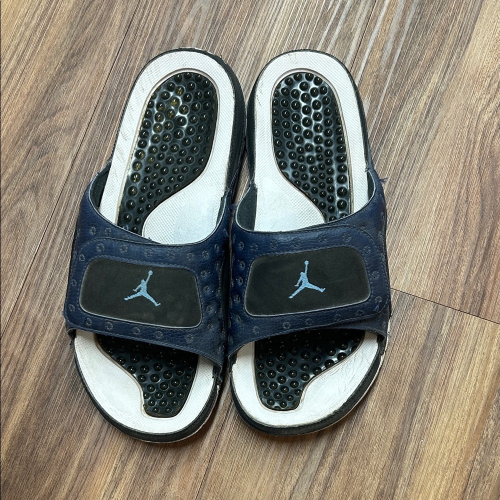 Air Jordan slides